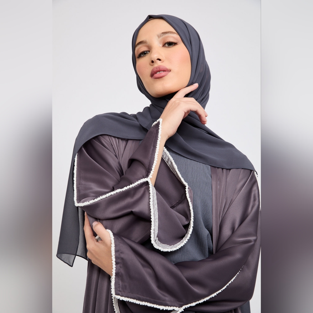 Four Piece Open Abaya Set with Dainty Sleeve Detailing - Ash Purple